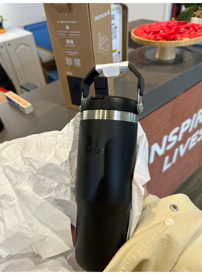 ستانلي كوب ستانلي آيس فلو من الفولاذ المقاوم للصدأ - زجاجة مياه معزولة بالفراغ للاستخدام في المنزل أو المكتب أو السيارة، كوب قابل لإعادة الاستخدام مع ماصة، مقاوم للتسرب، يُقلب ويُحفظ باردًا لمدة 9 ساعات أو مثلجًا لمدة 40 ساعة، 30 أونصة - Image 4